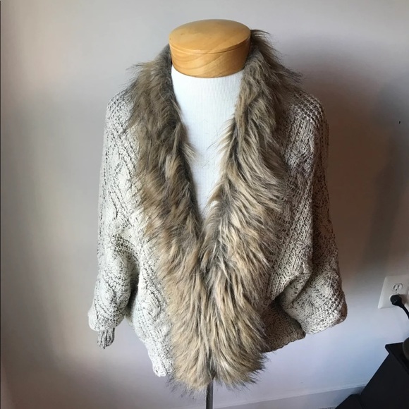 Sweaters - Faux fur sweater/vest